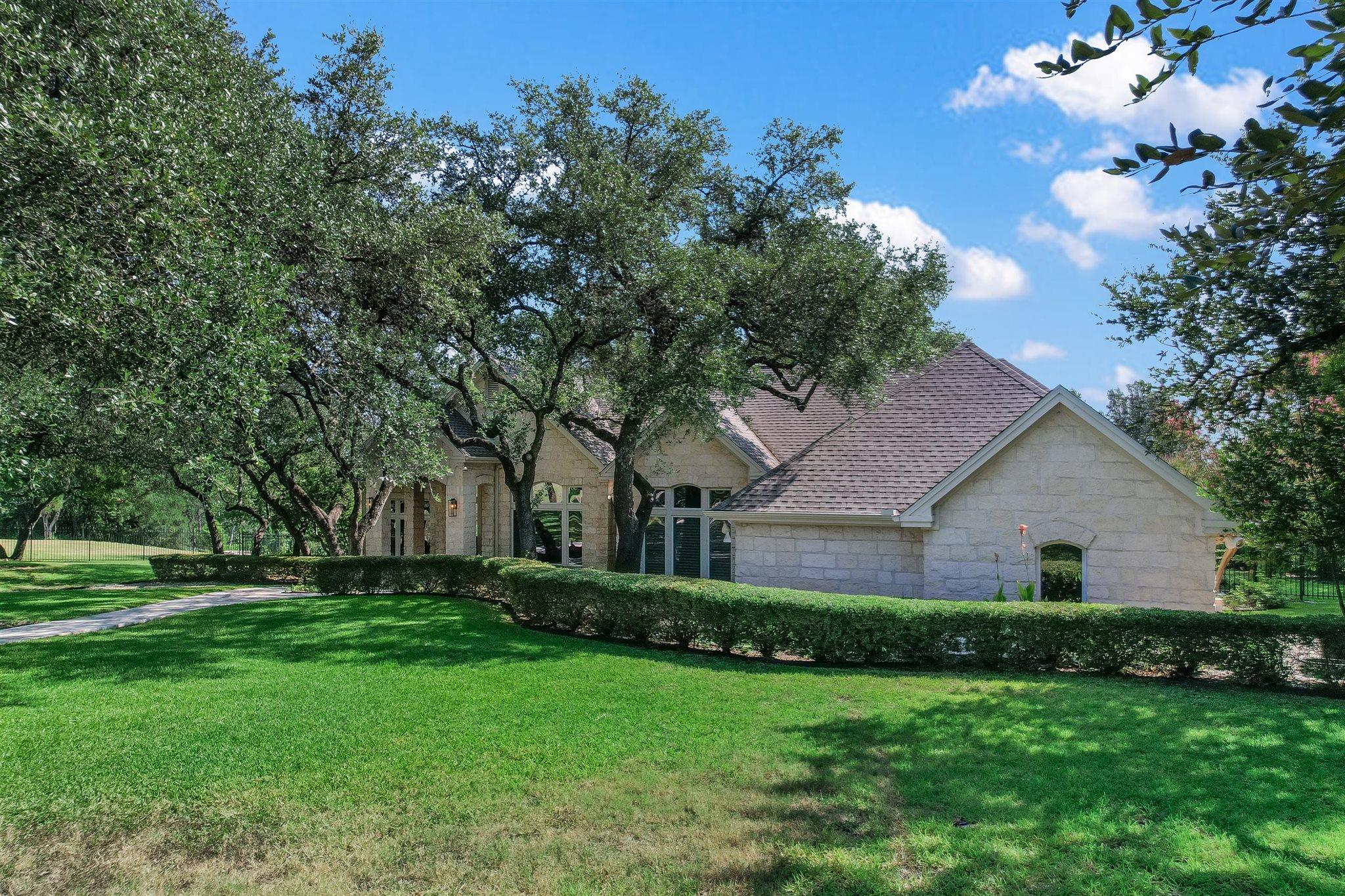 1104 Blackacre TRL