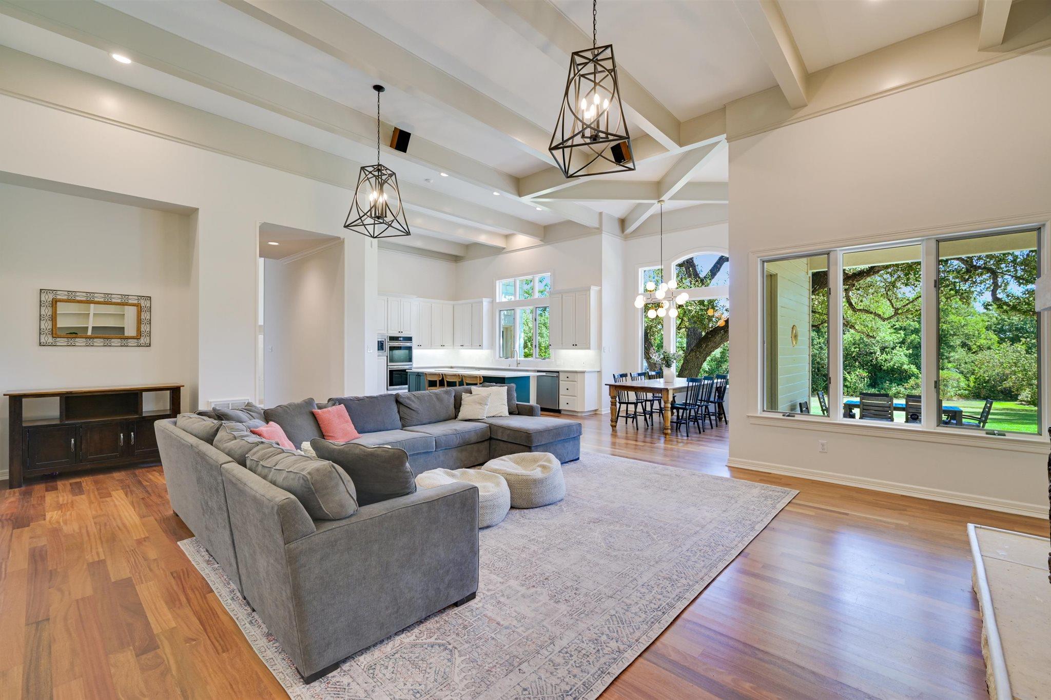 1104 Blackacre TRL