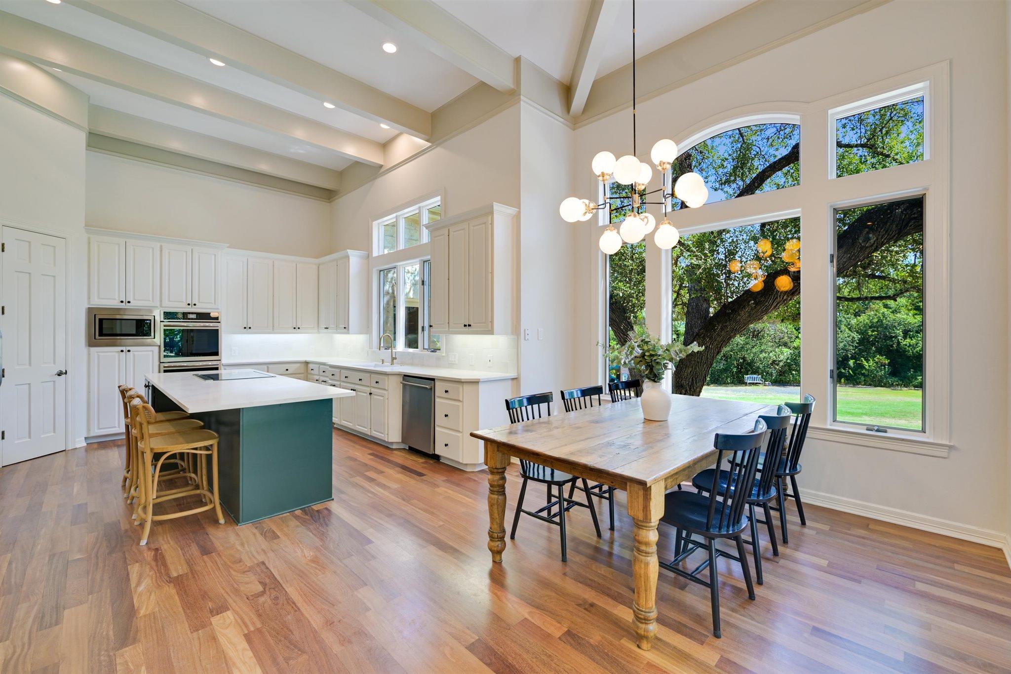 1104 Blackacre TRL
