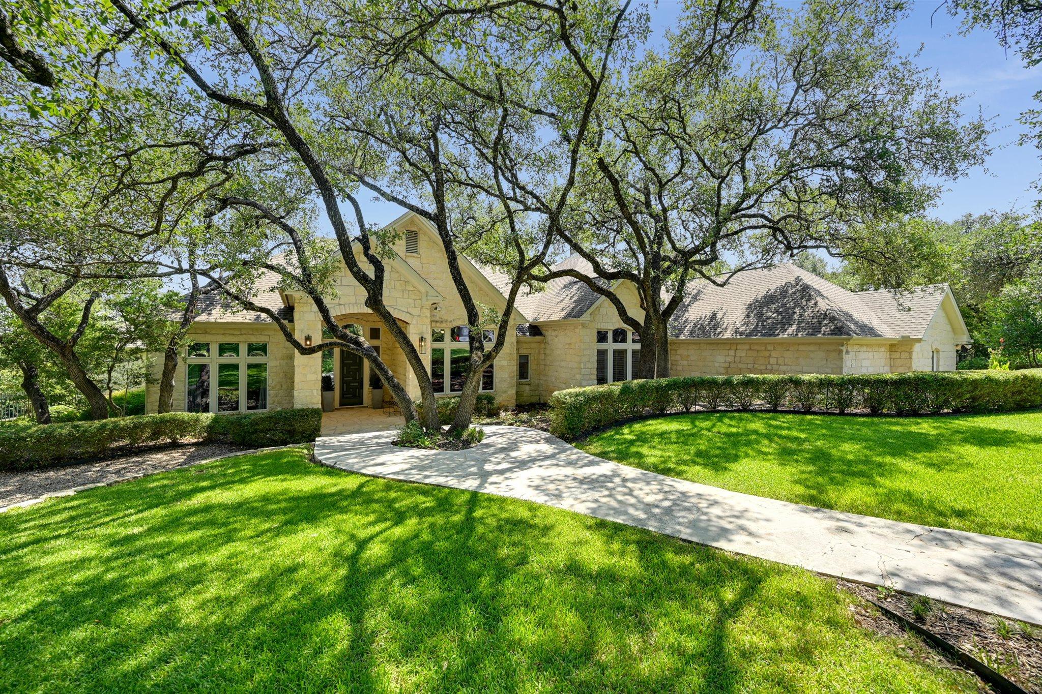 1104 Blackacre TRL