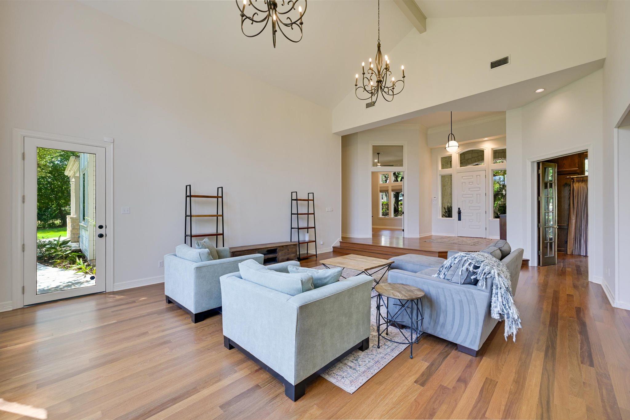 1104 Blackacre TRL