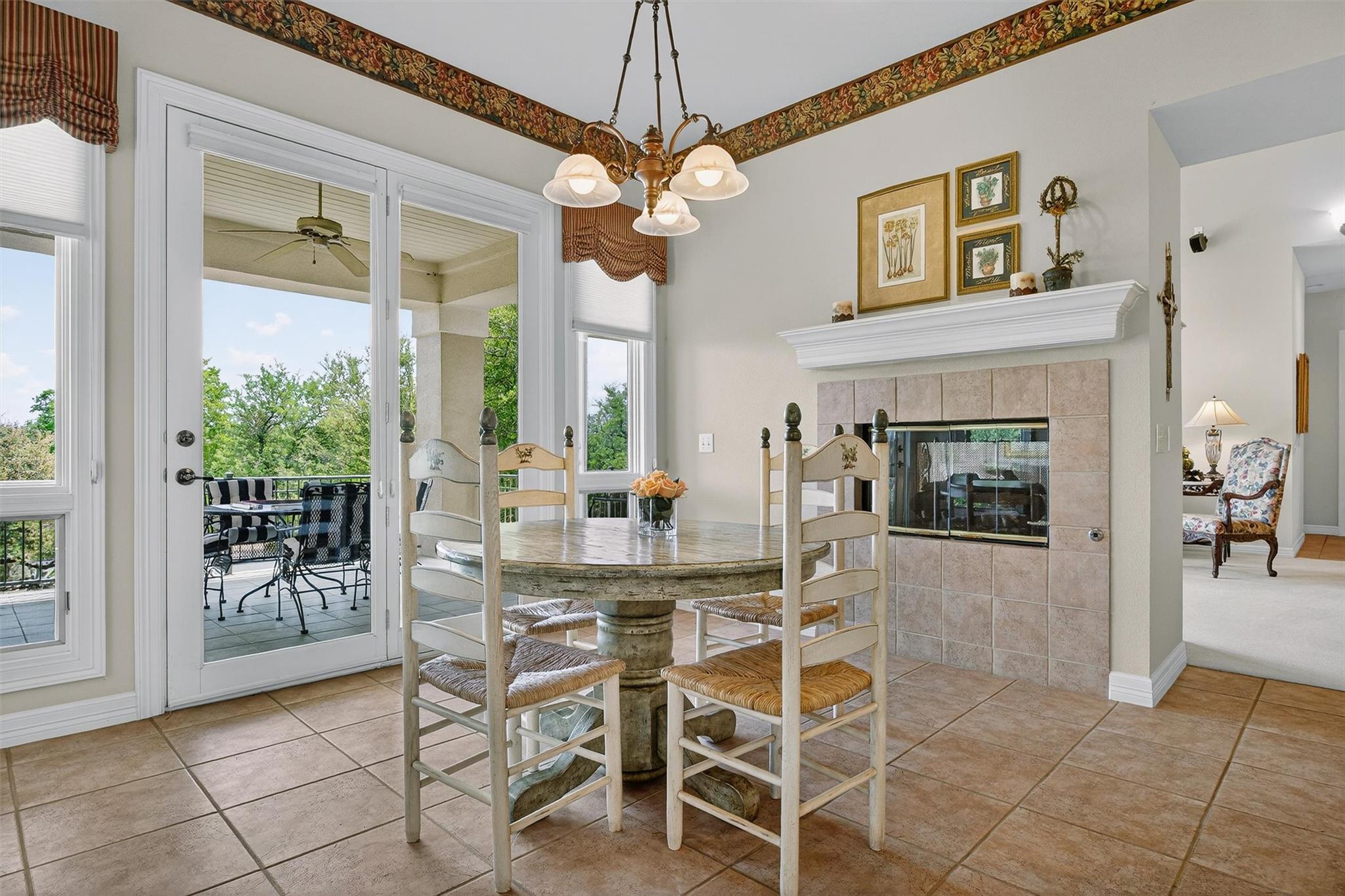 2305 BARTON CREEK BLVD # 39