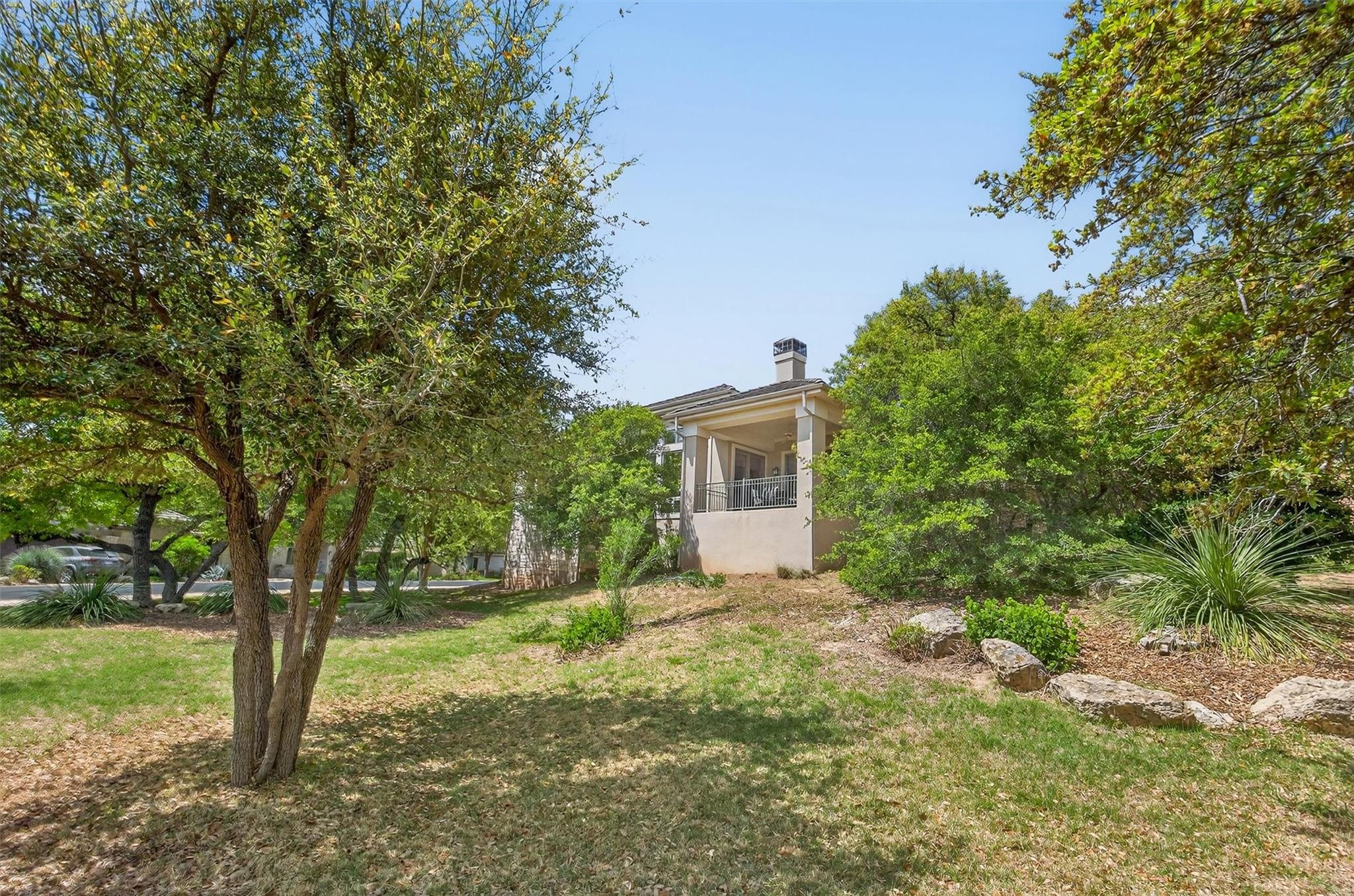 2305 BARTON CREEK BLVD # 39