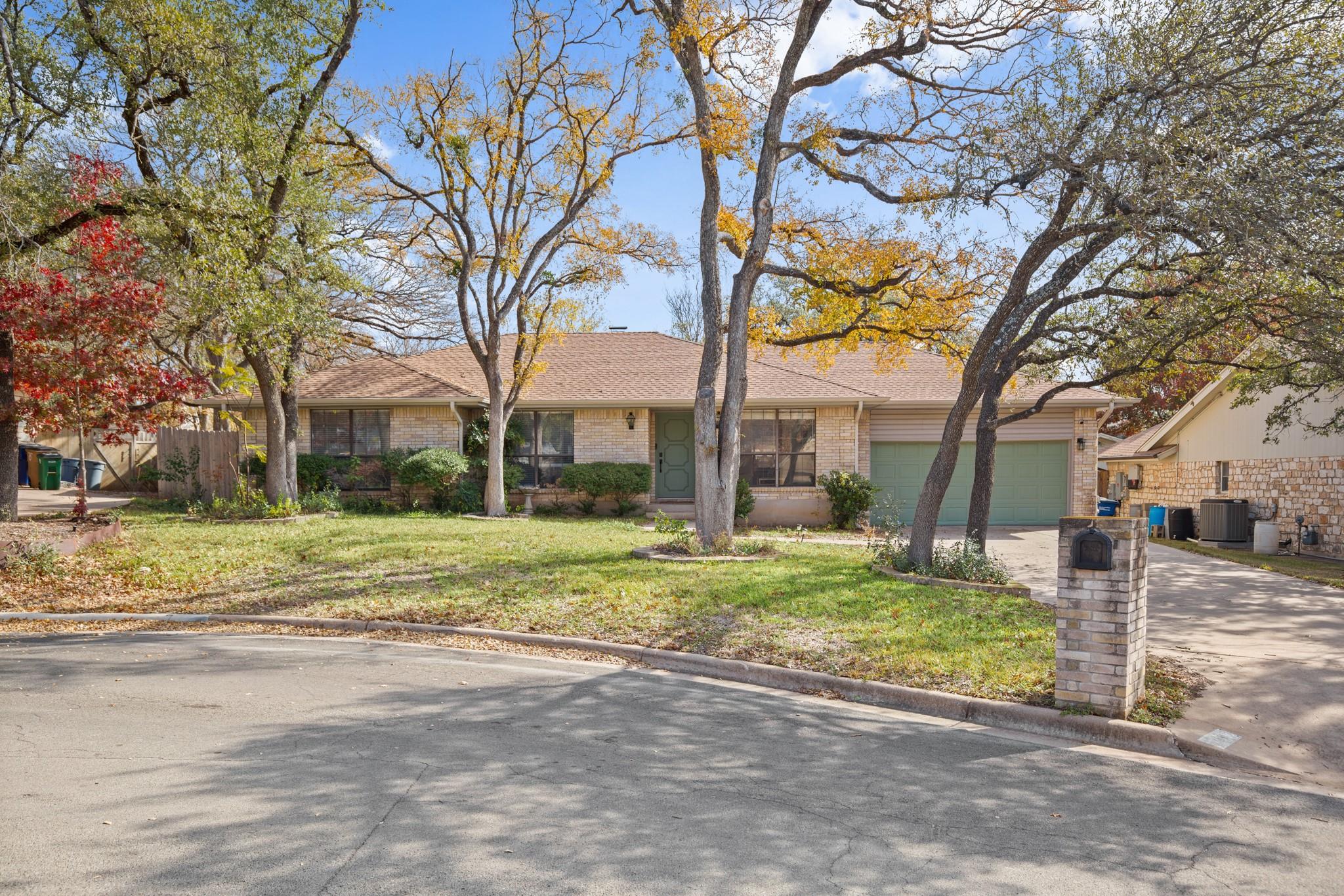 12101 Carmel Park LN