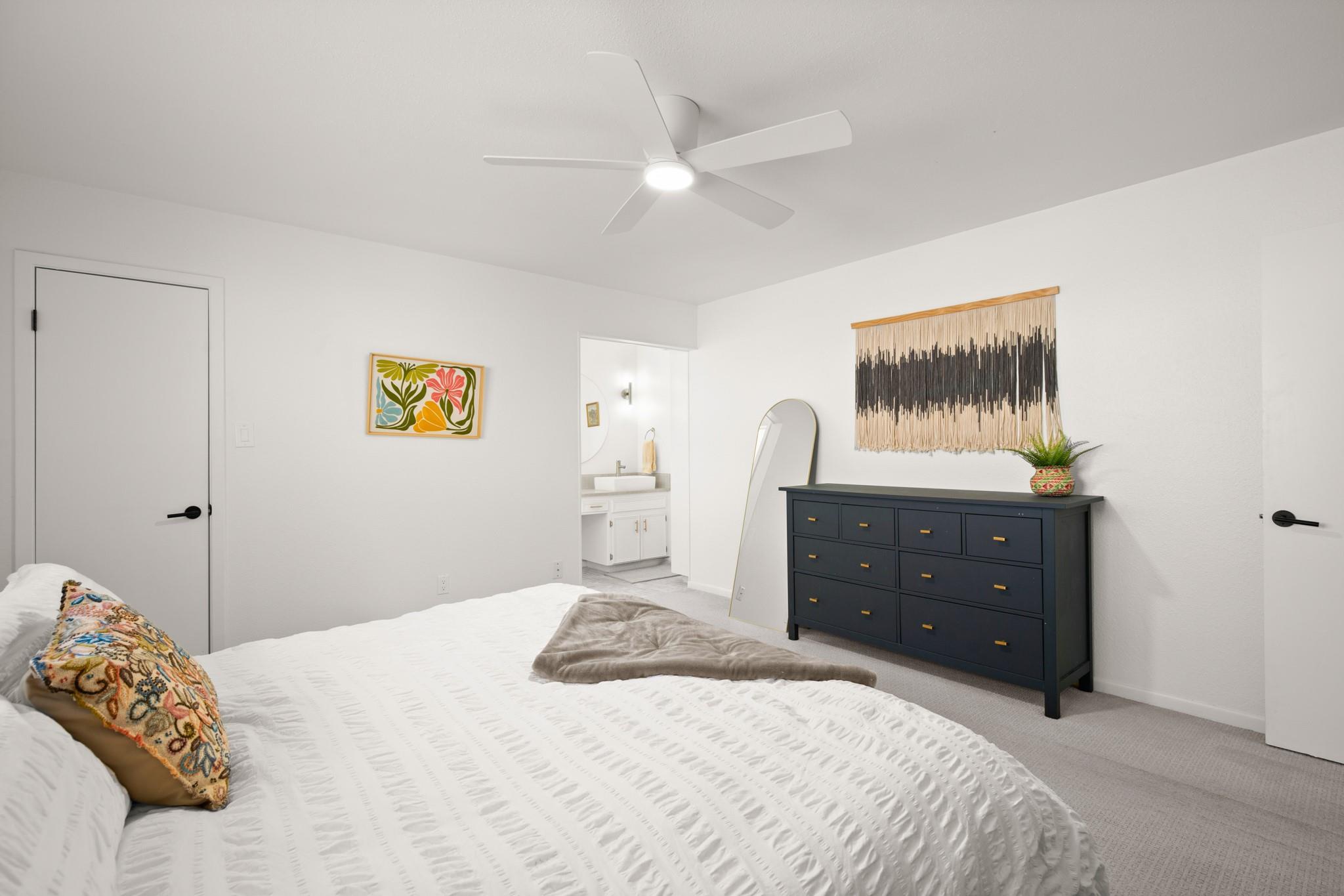 12101 Carmel Park LN