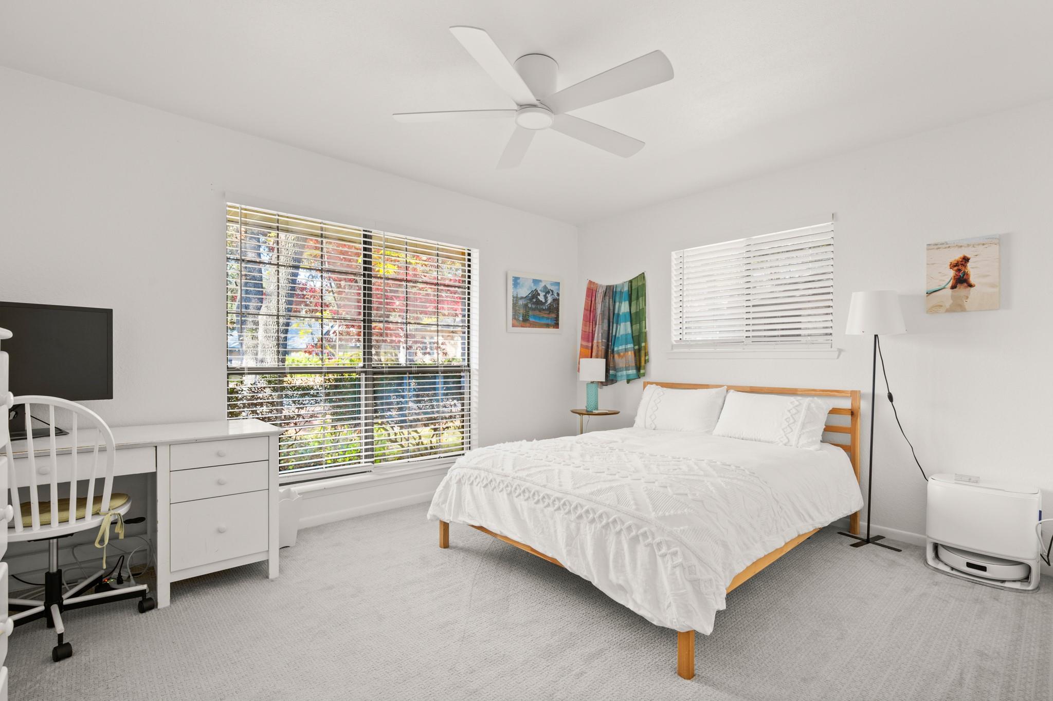 12101 Carmel Park LN