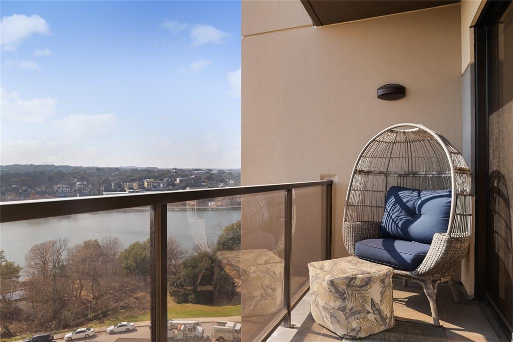 40 N Interstate 35 Unit: 10A2