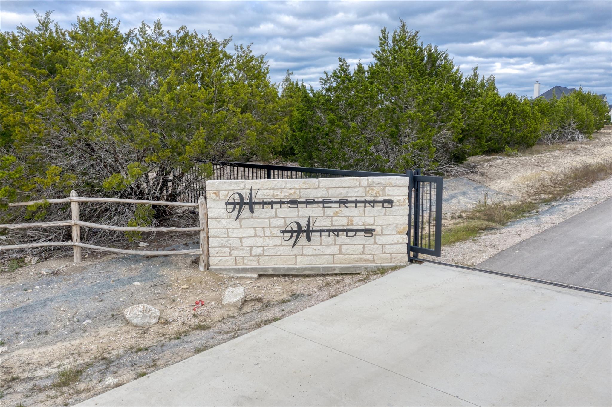 169 Whispering Wind RD
