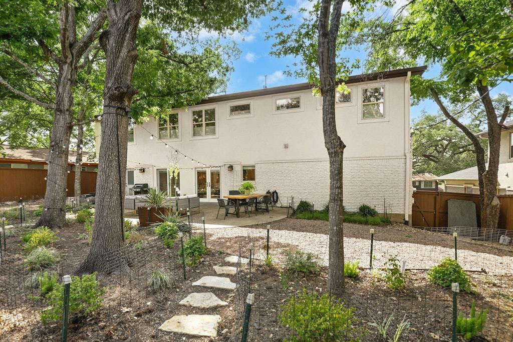 2307 Alta Vista Ave