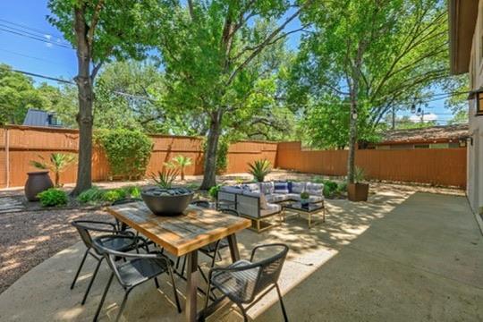 2307 Alta Vista Ave