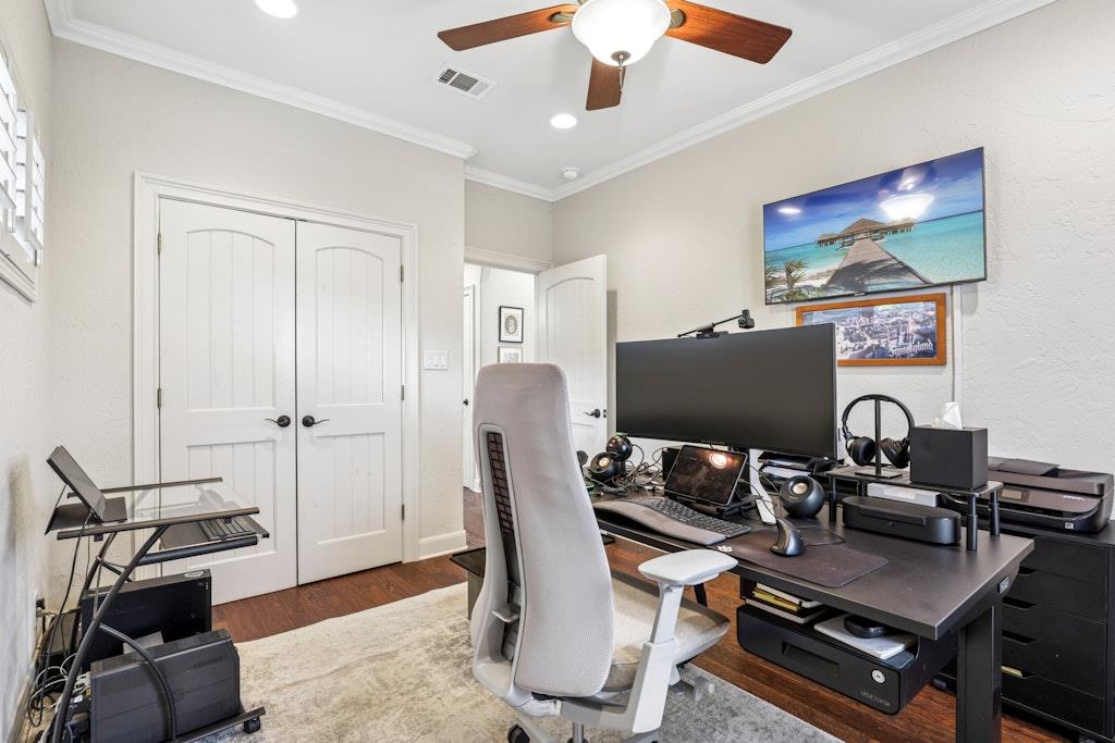 2307 Alta Vista Ave