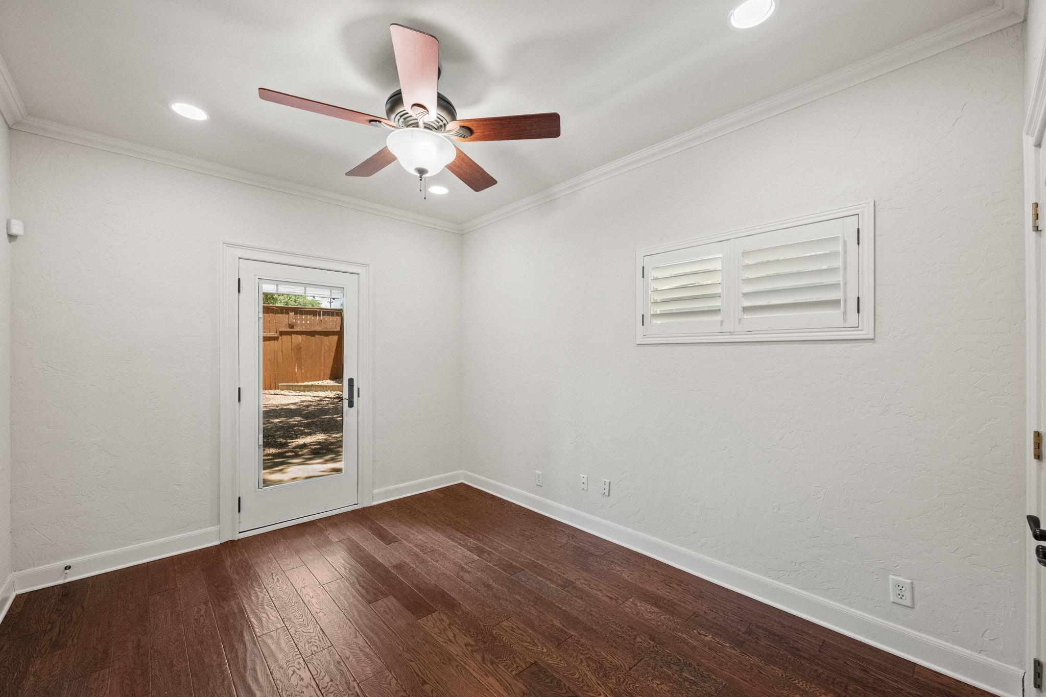 2307 Alta Vista Ave