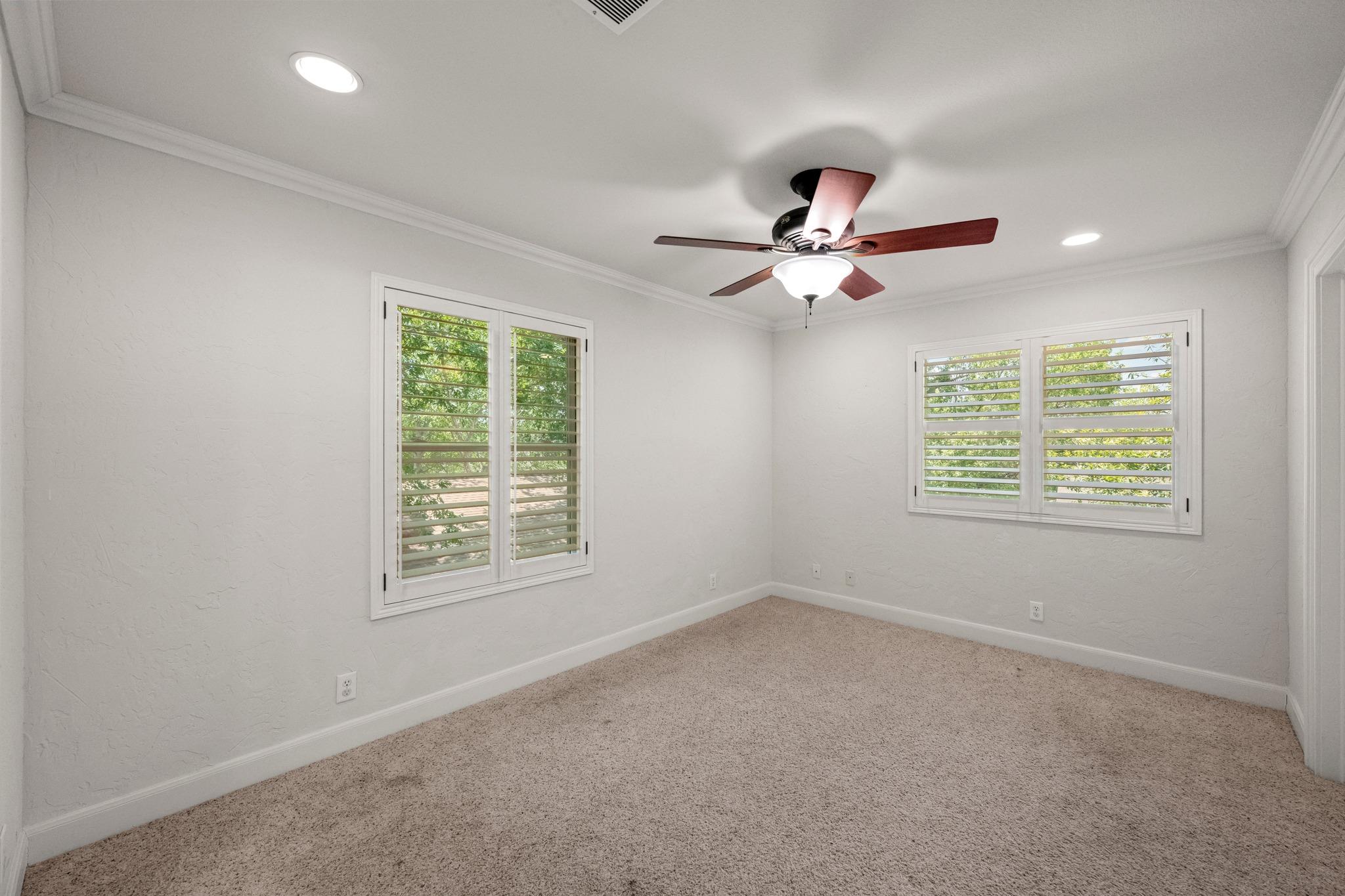 2307 Alta Vista Ave