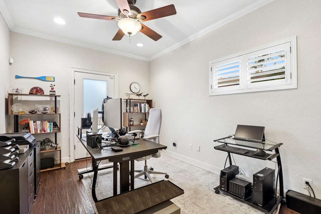 2307 Alta Vista Ave