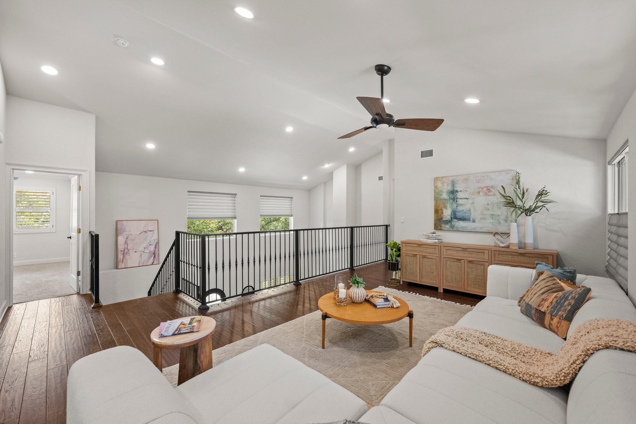 2307 Alta Vista Ave