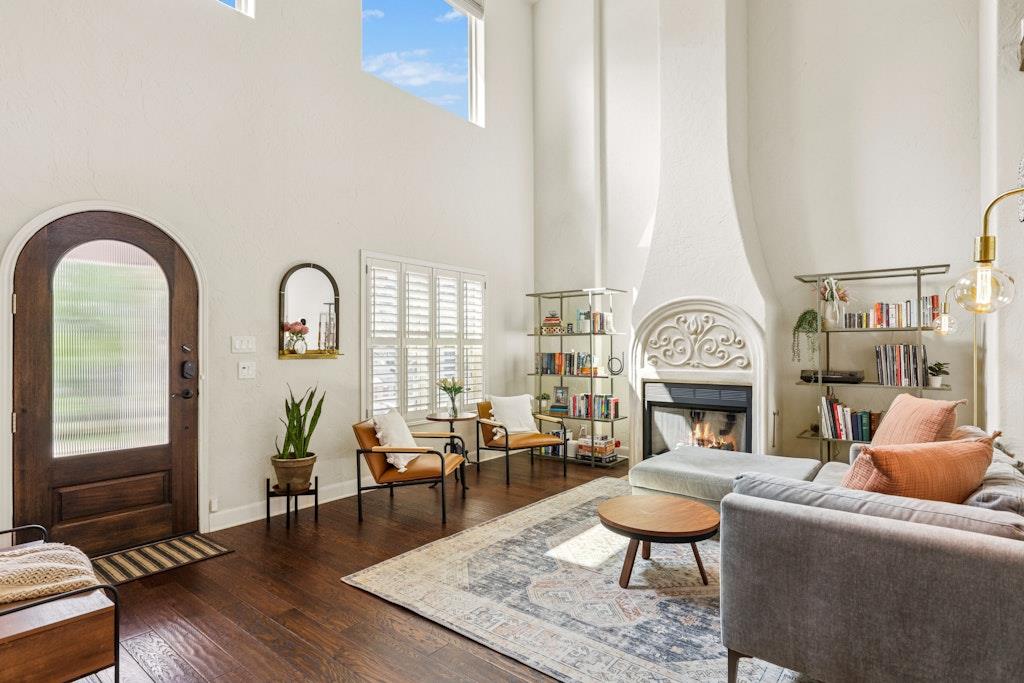 2307 Alta Vista Ave