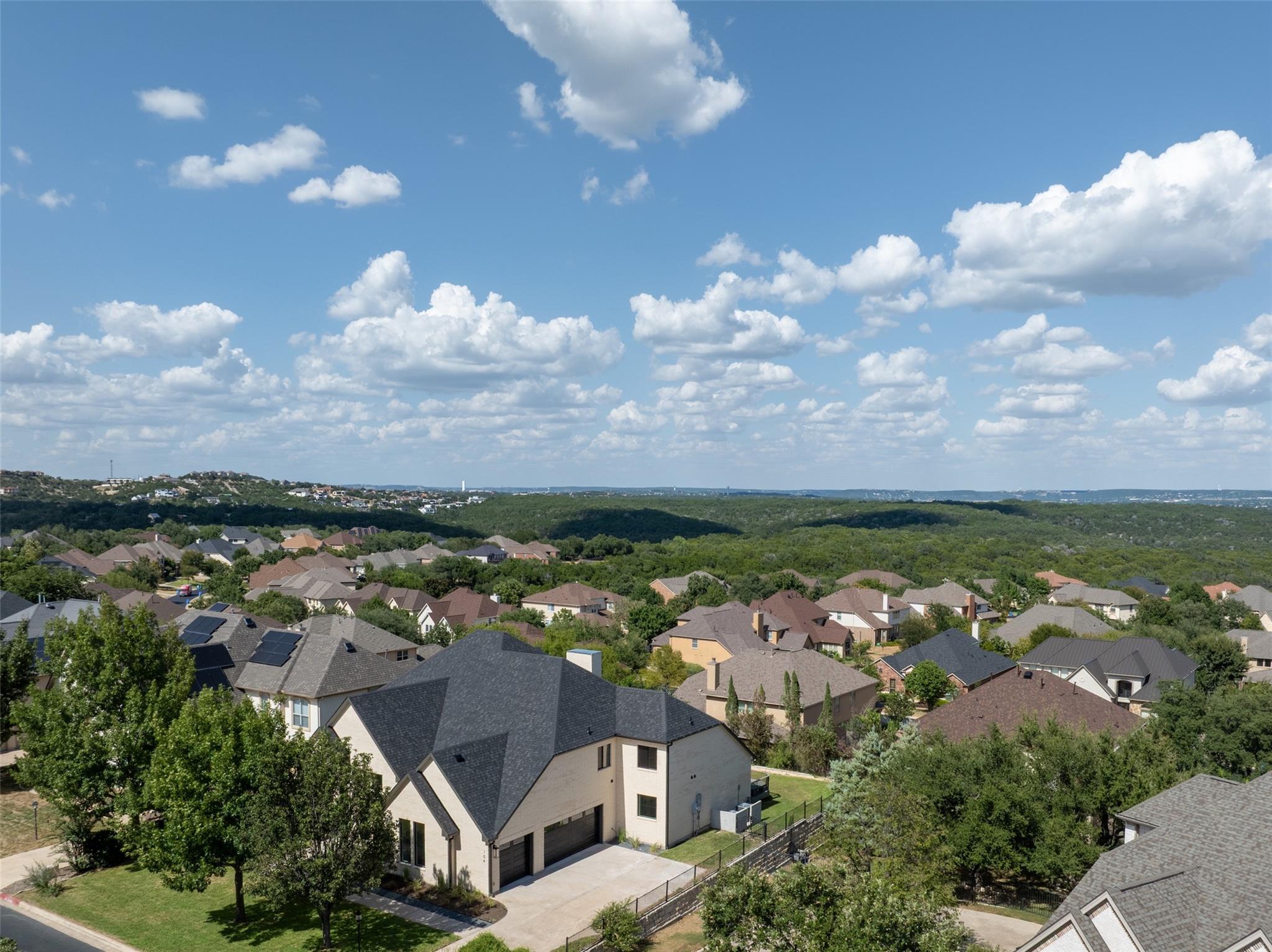 104 Whitley DR