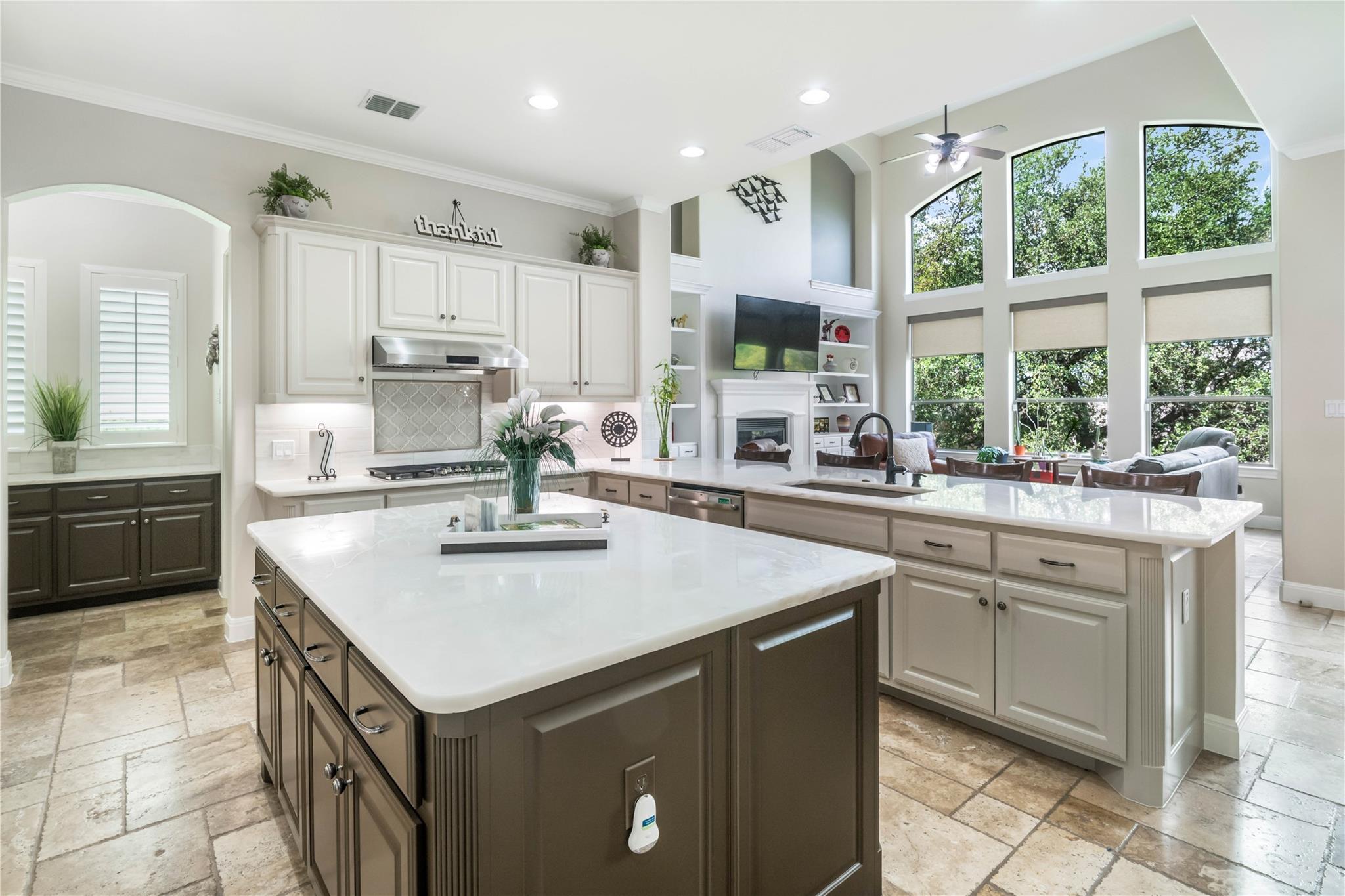 13301 Country Trails LN