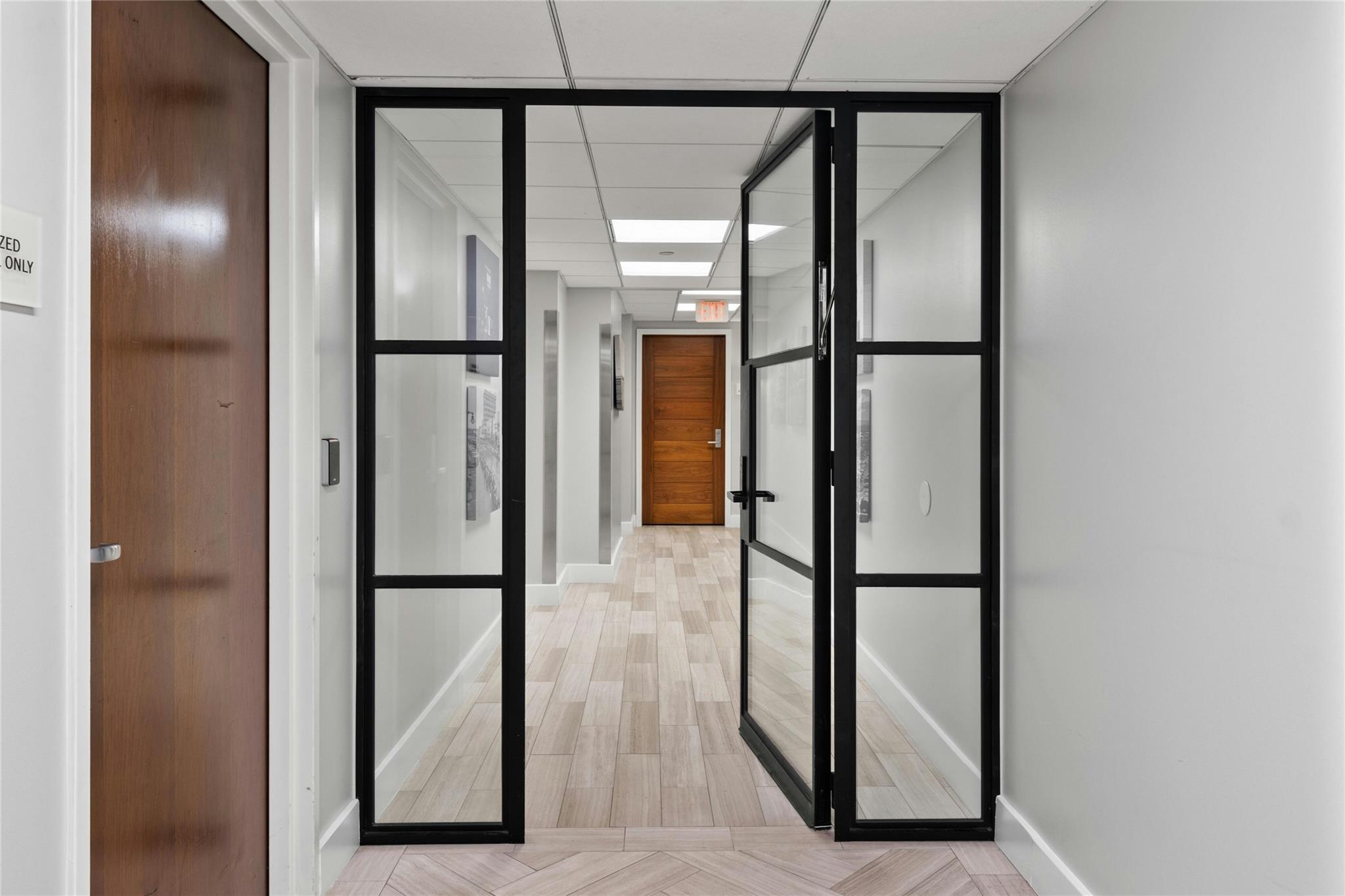 200 Congress Ave # 903