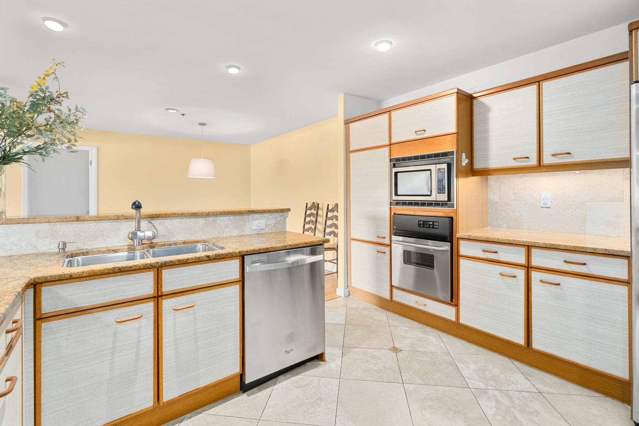 40 N Interstate 35 Unit: 3D3