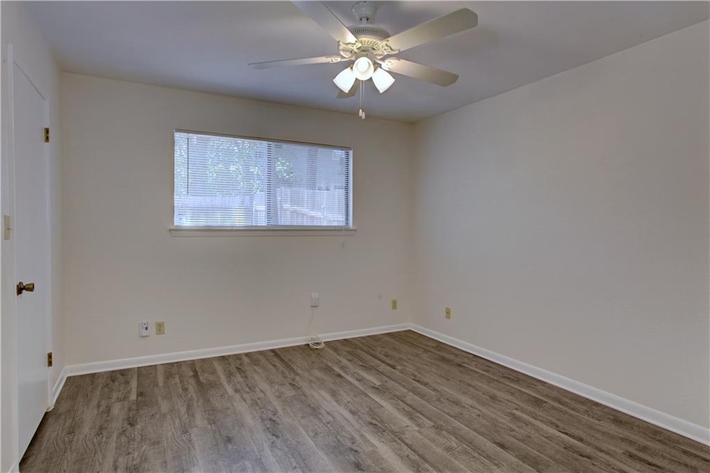 1409 Waterloo TRL # B