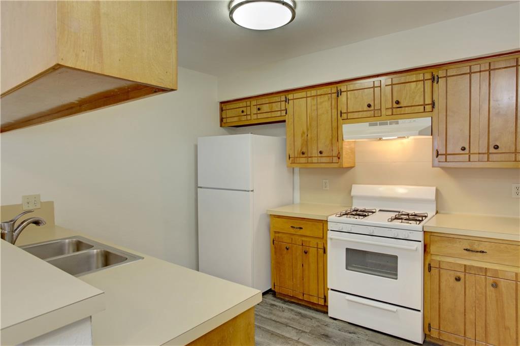 1409 Waterloo TRL # B