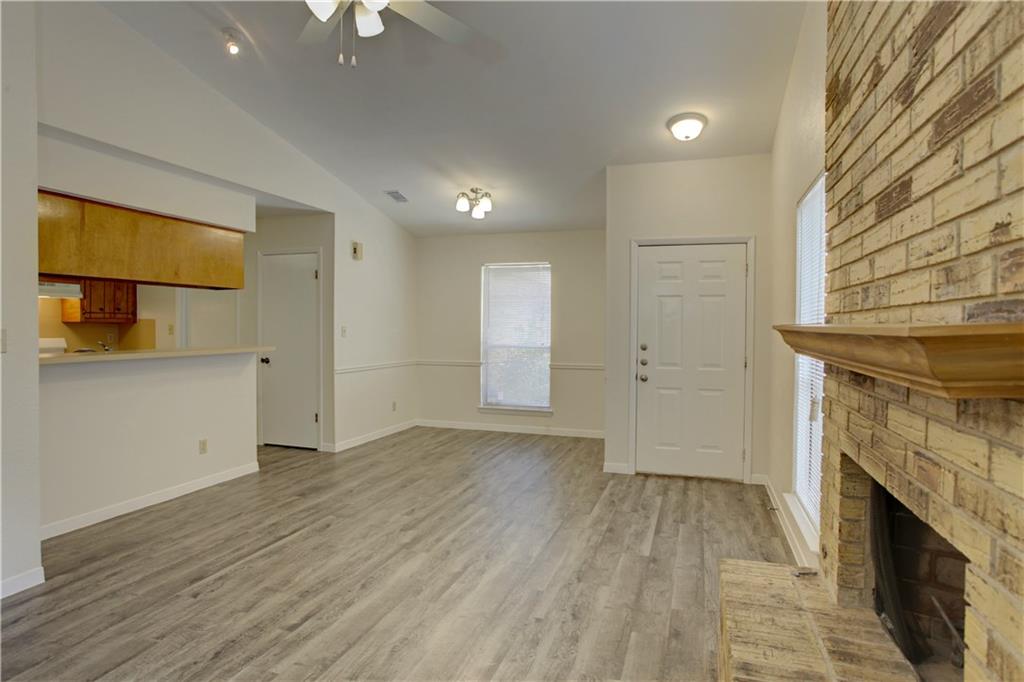 1409 Waterloo TRL # B