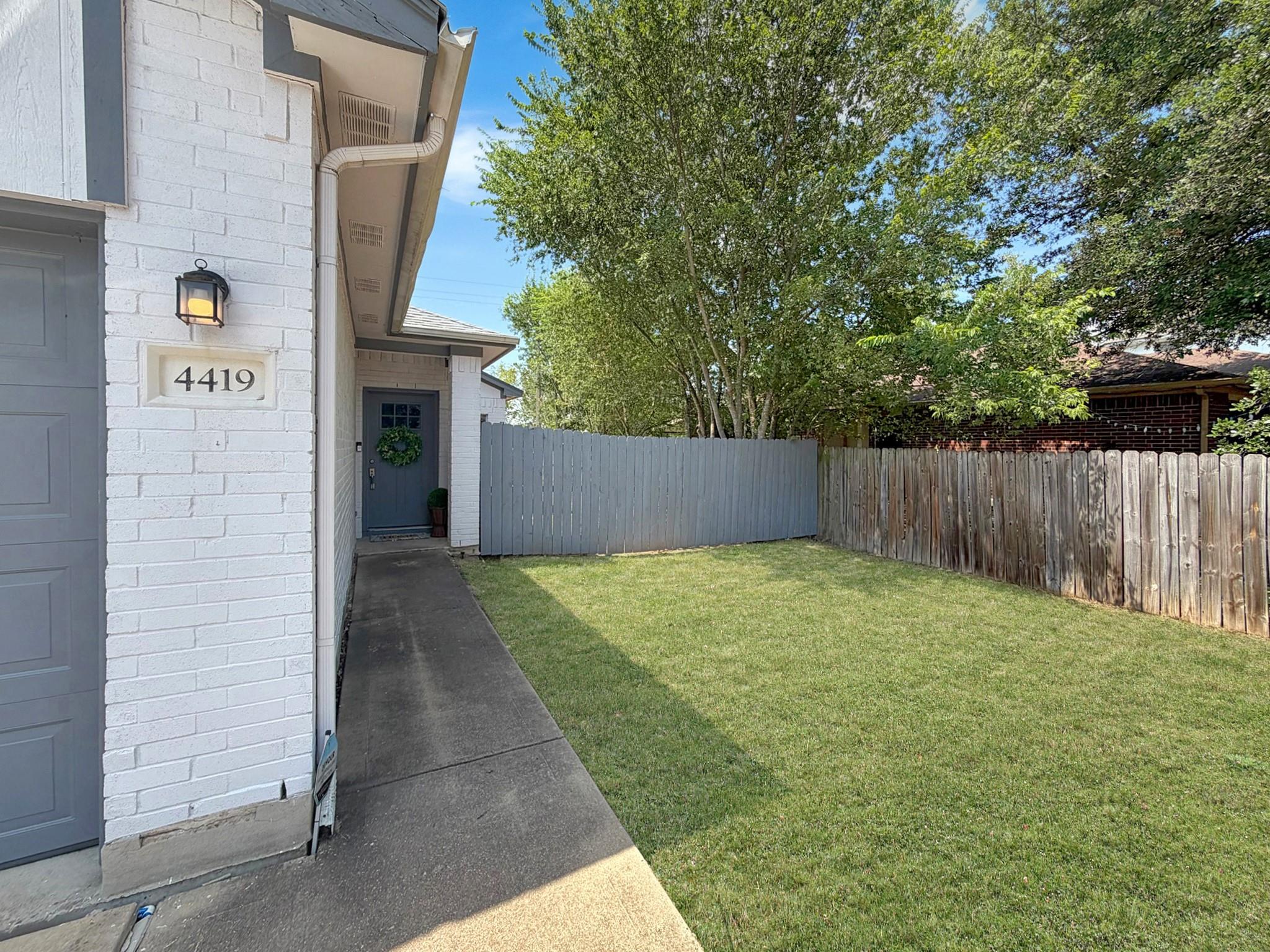 4419 QUICKSILVER BLVD