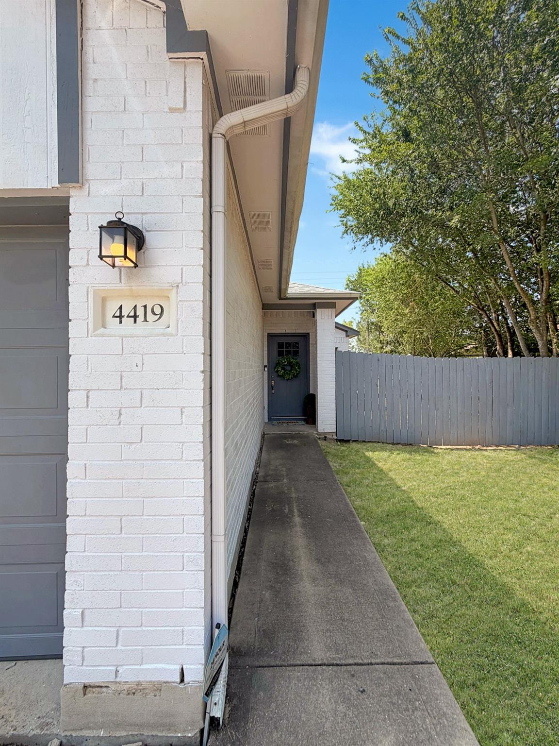 4419 QUICKSILVER BLVD