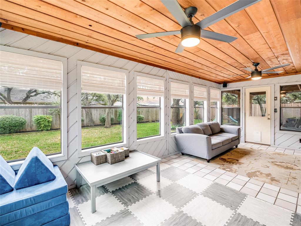 11725 Santa Cruz DR