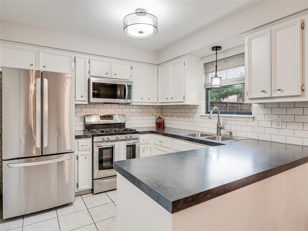 11725 Santa Cruz DR