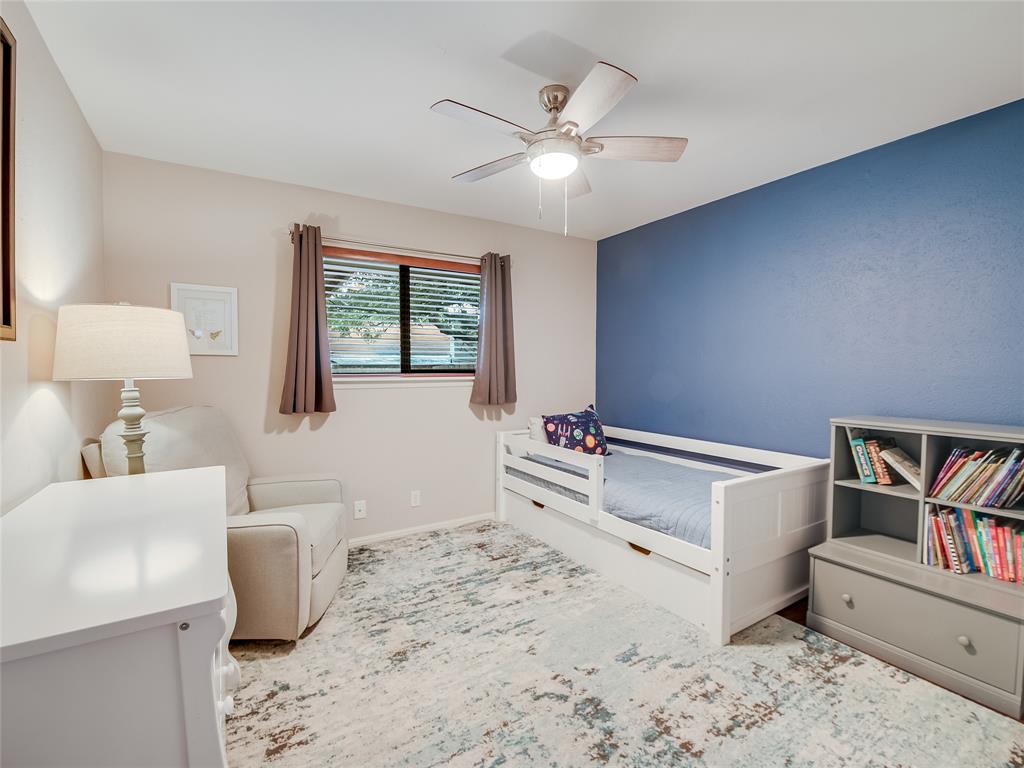 11725 Santa Cruz DR