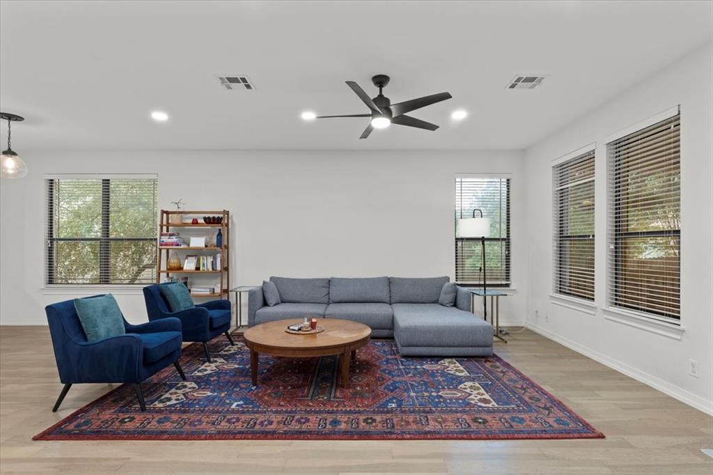 404 Chinese Elm CT S