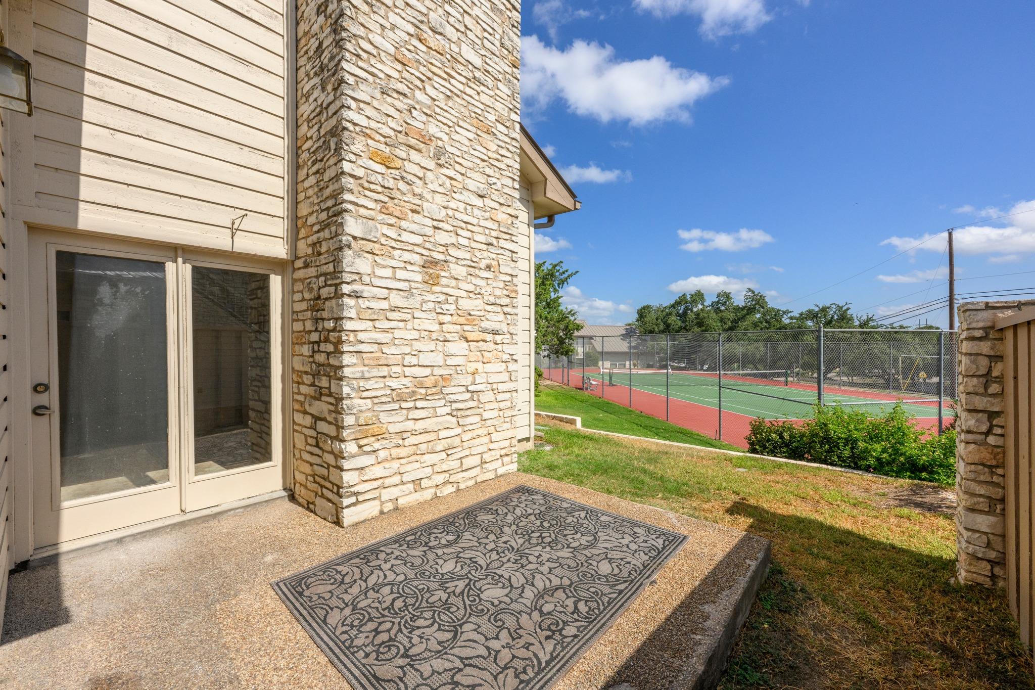 2201 Lakeway BLVD Unit: 39