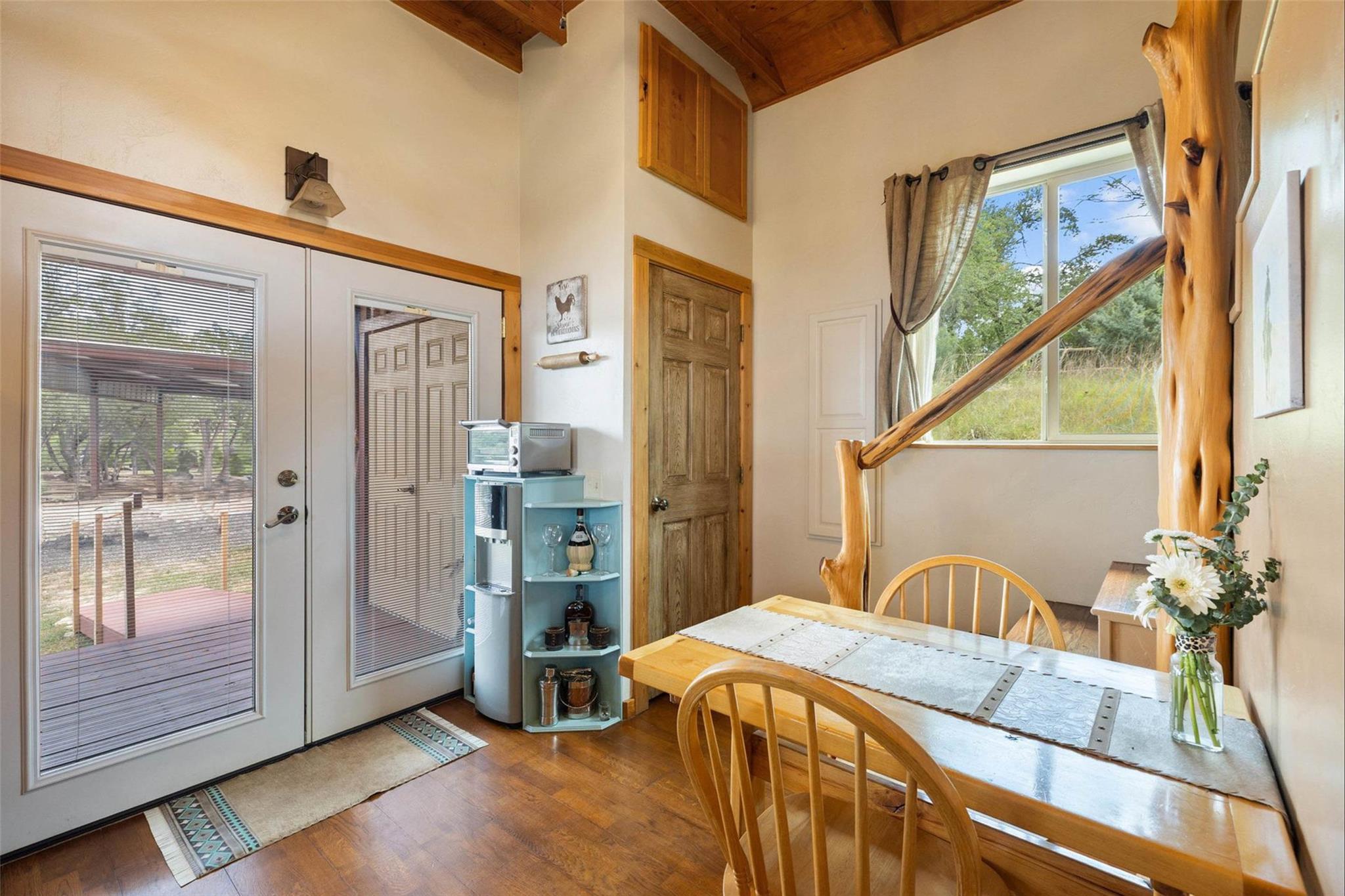 2822 Stagecoach Ranch RD