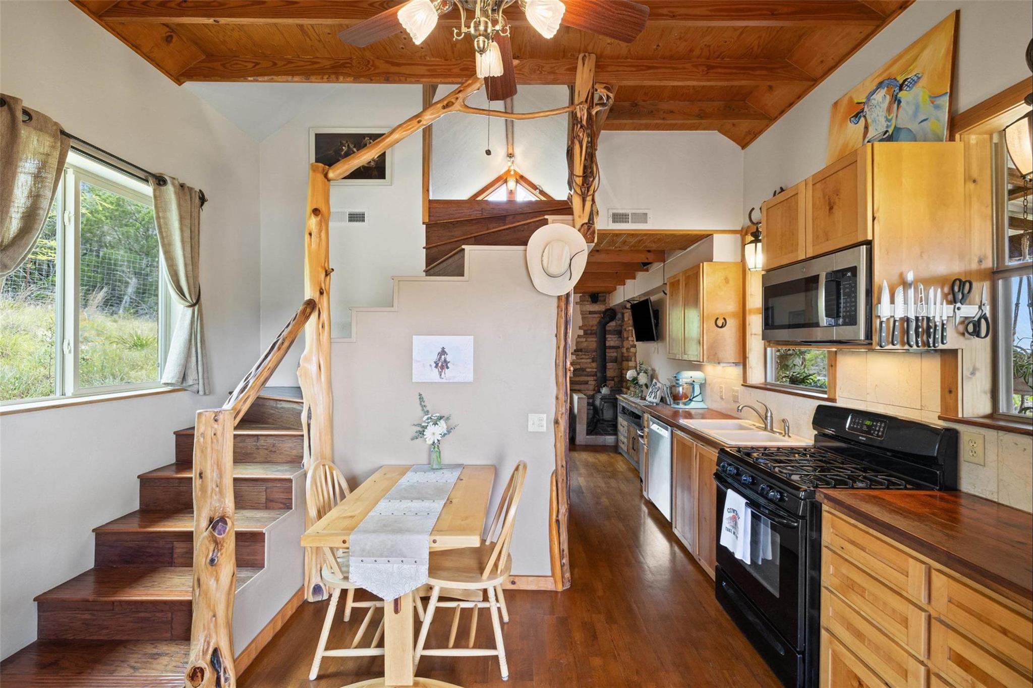 2822 Stagecoach Ranch RD