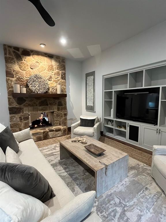 4501 Spanish Oaks Club BLVD # 9