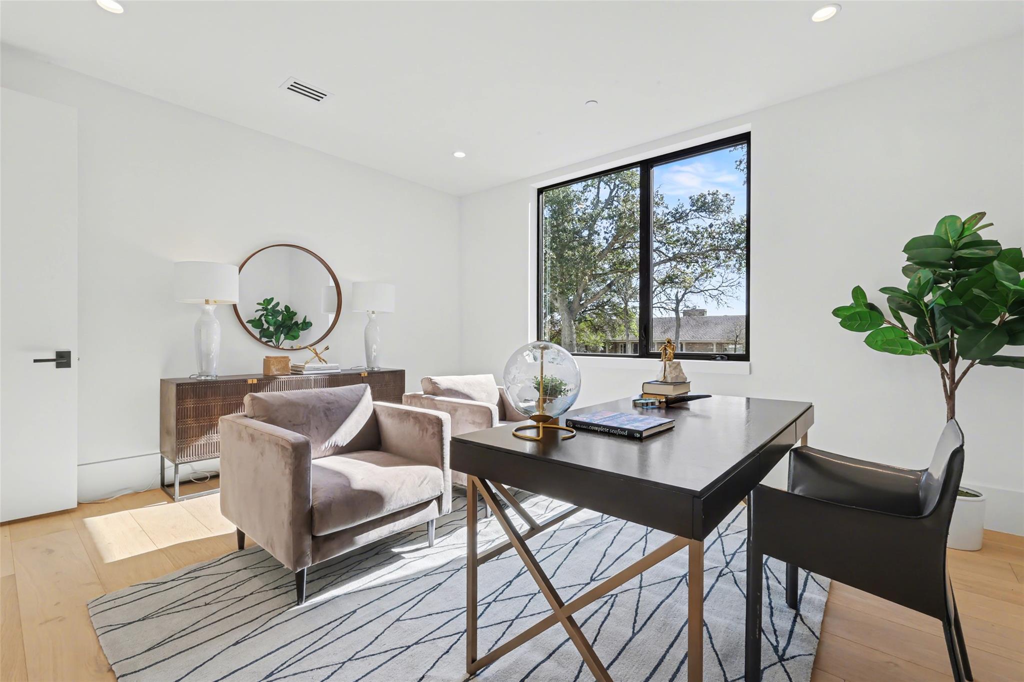 2404 Camino Alto RD
