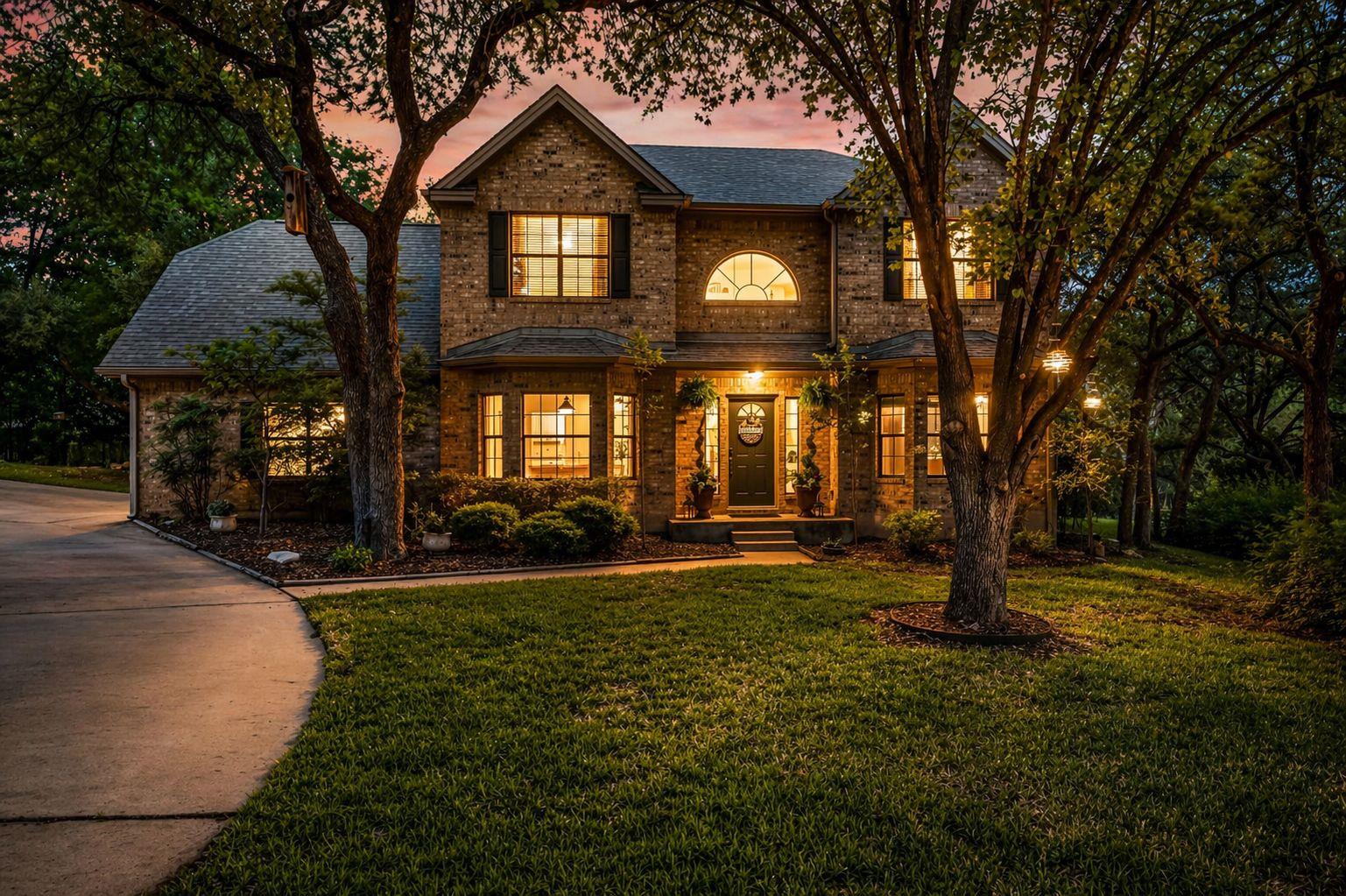 105 Mango CT