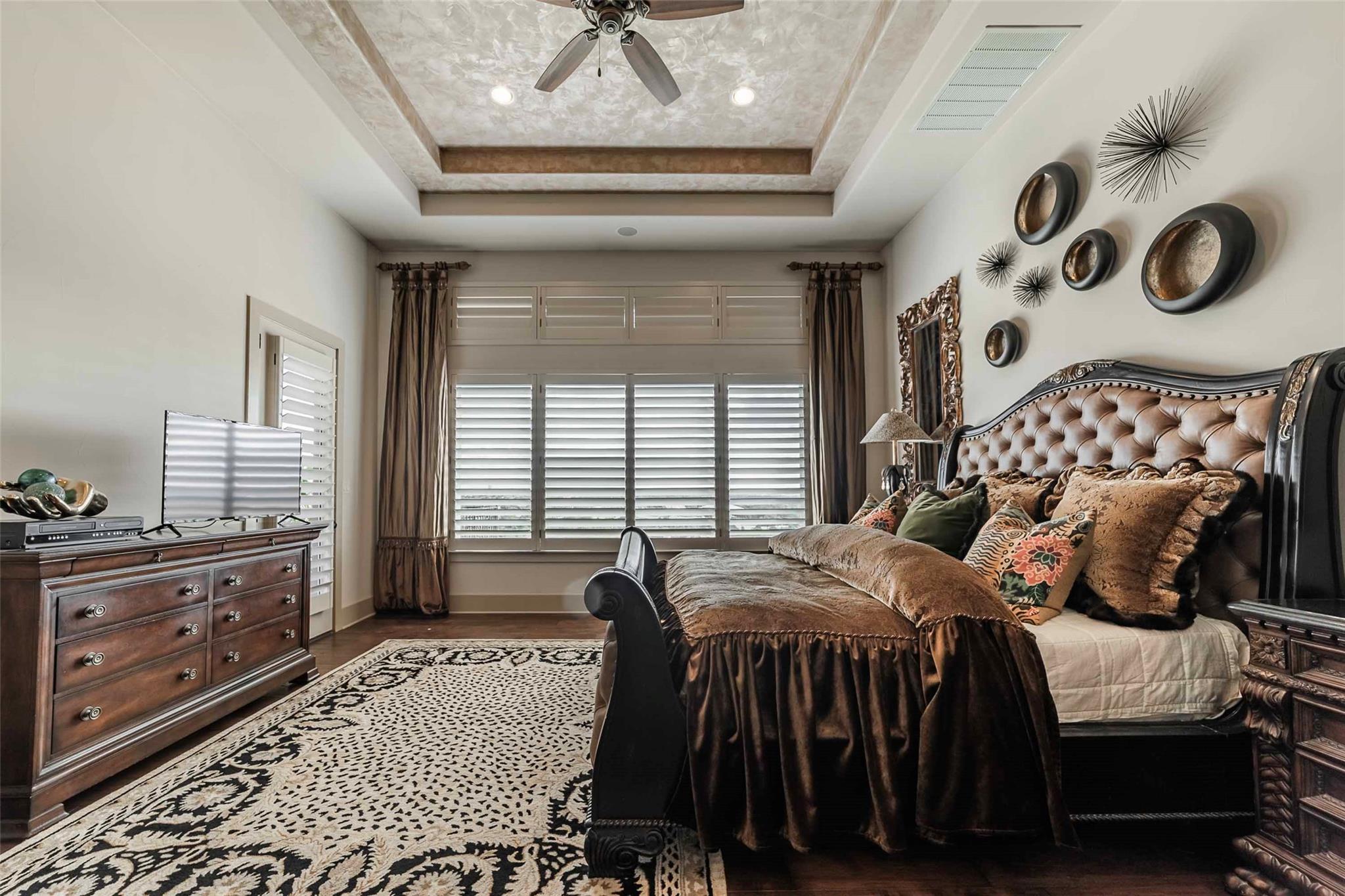 208 PALAZZA ALTO DR