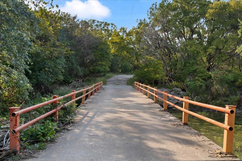 711 Lackey Creek RD