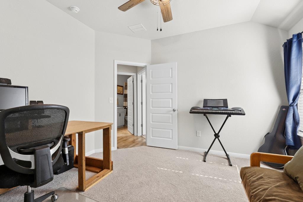 185 Dogvane CIR