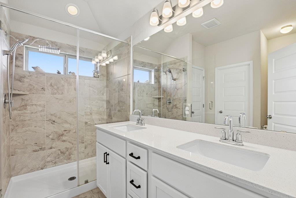 185 Dogvane CIR