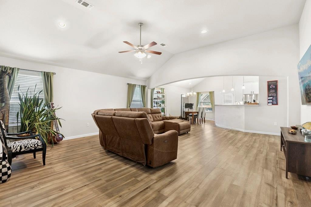 185 Dogvane CIR