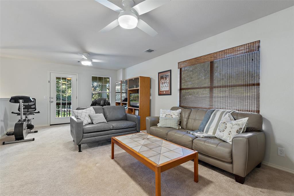 4024 Travis Country CIR