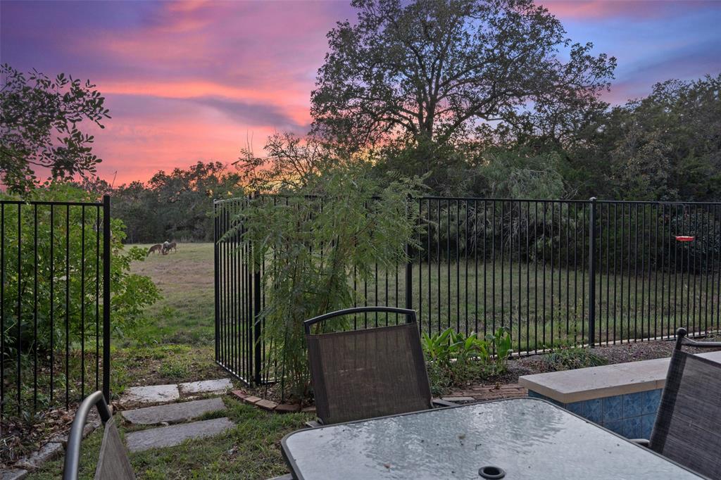 4024 Travis Country CIR