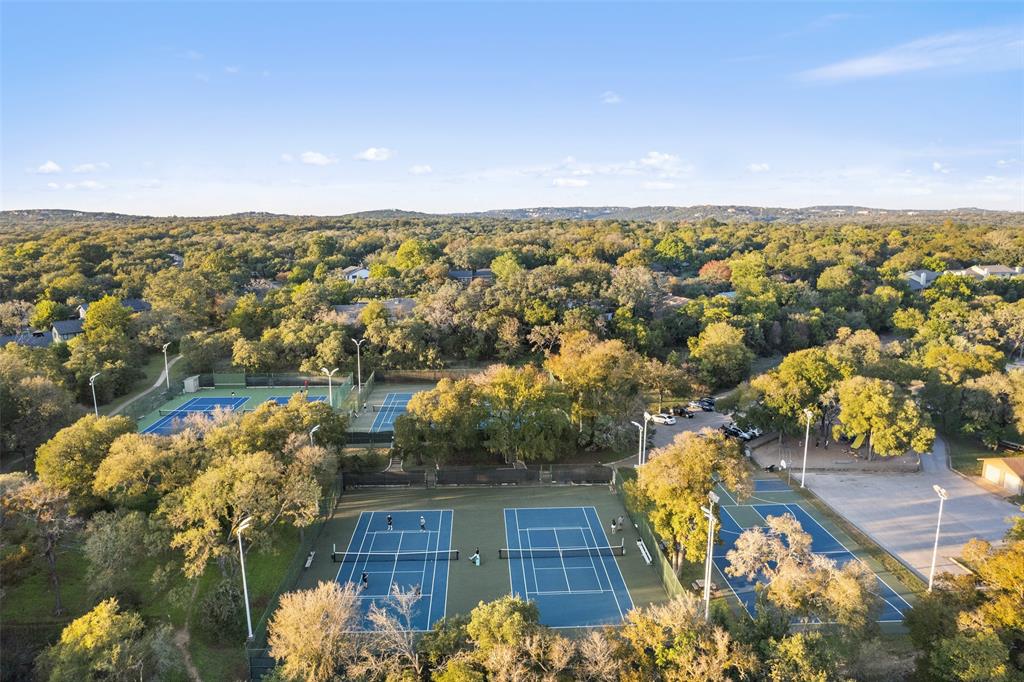 4024 Travis Country CIR