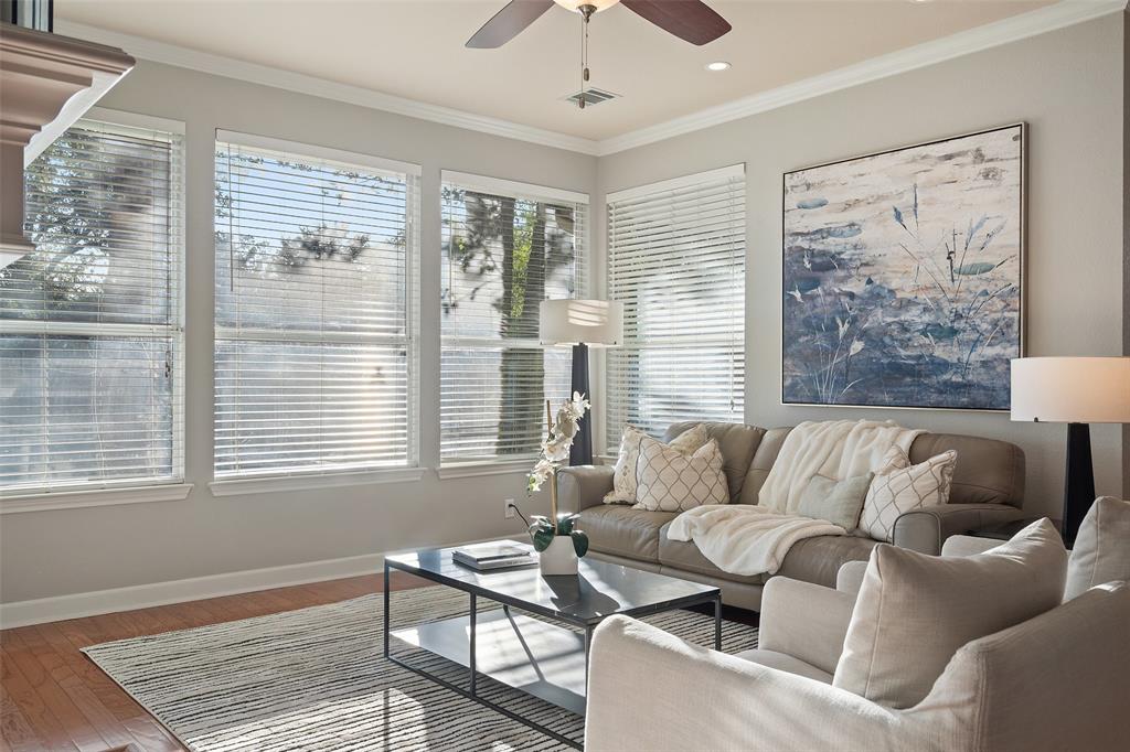 4024 Travis Country CIR