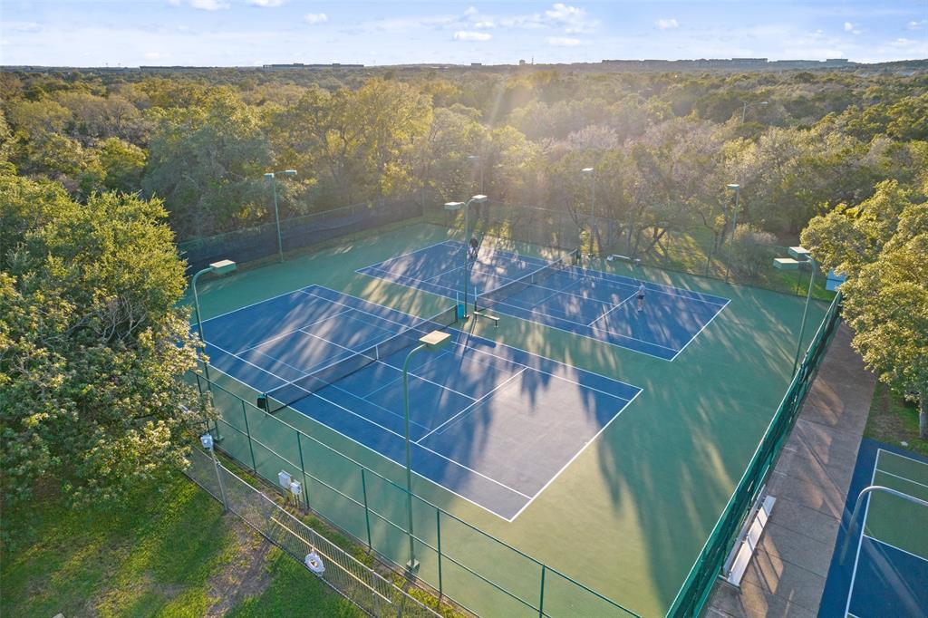 4024 Travis Country CIR