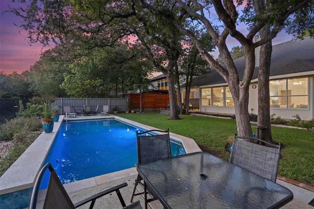 4024 Travis Country CIR